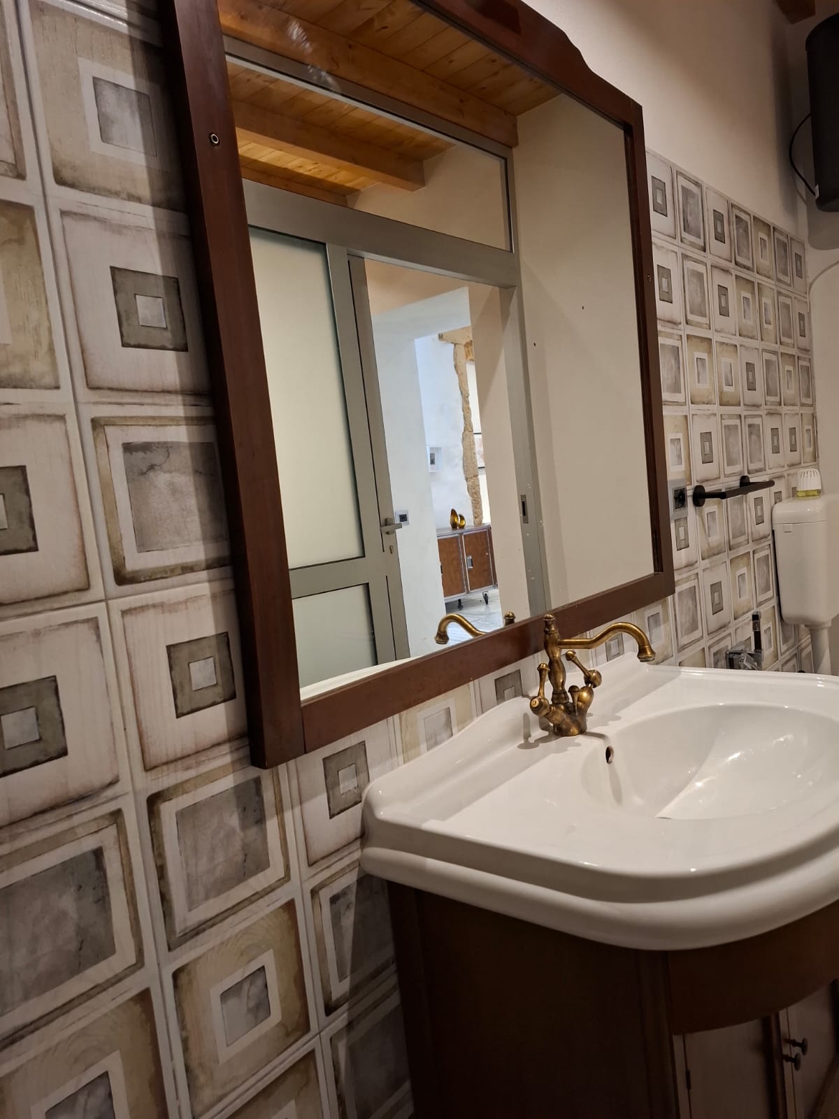 photo-2025-10-30-12-38-096